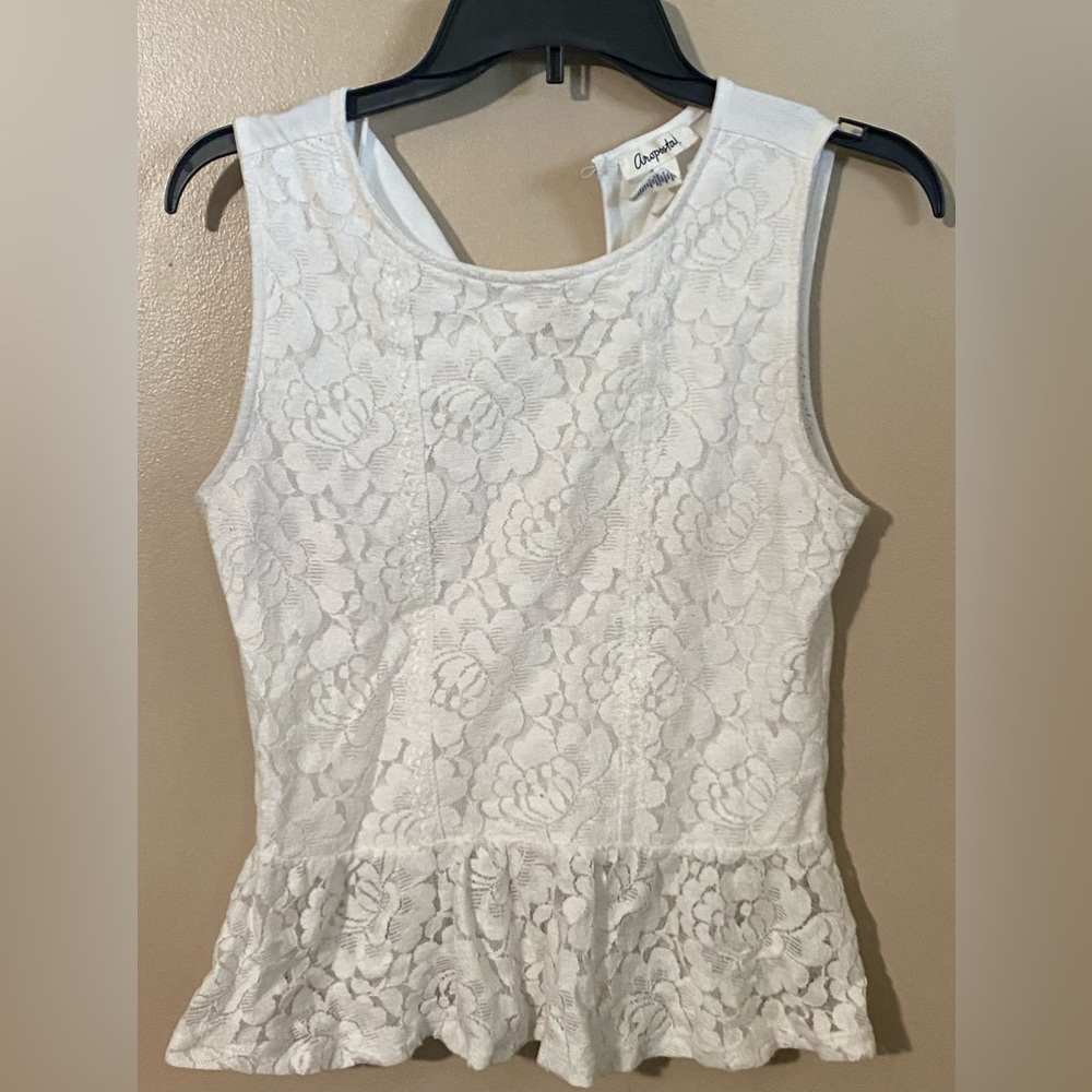 Aeropostale lace top, M